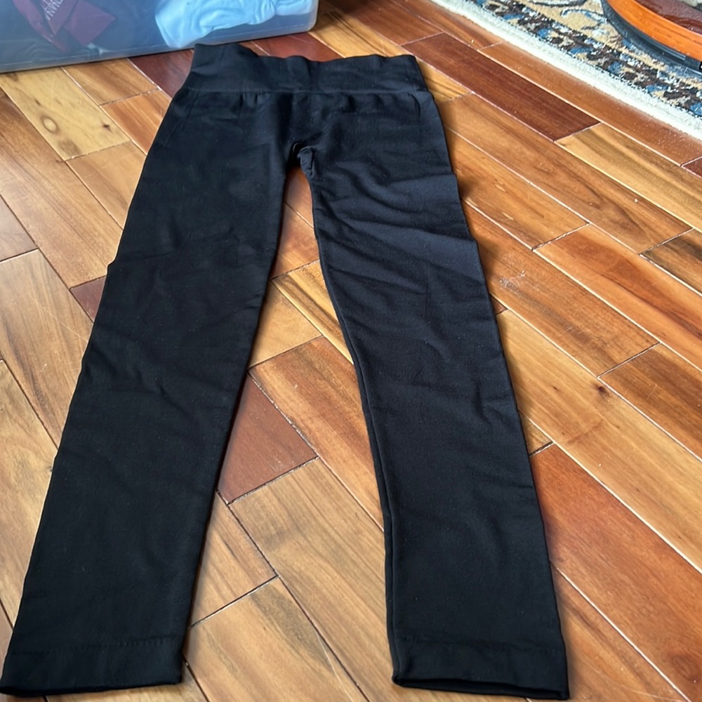 Black leggings